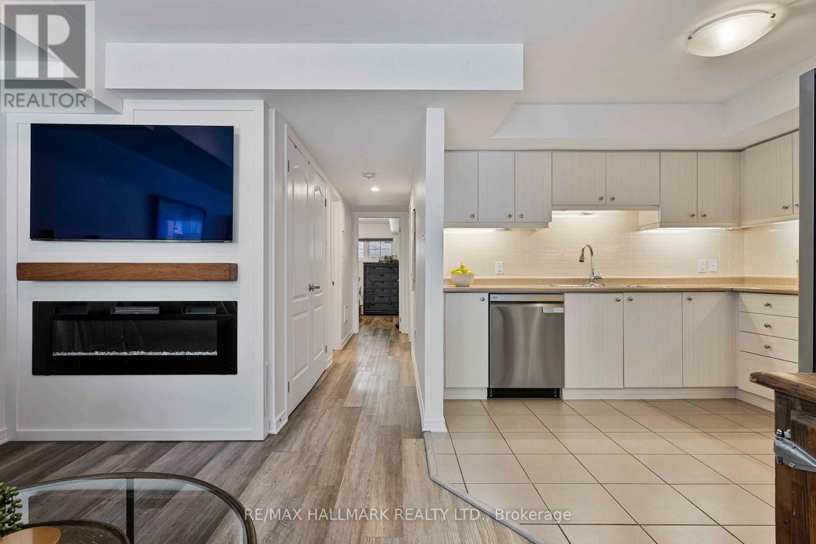 107 - 2441 Greenwich Drive, Oakville, Ontario  L6M 0S3 - Photo 10 - W13472732