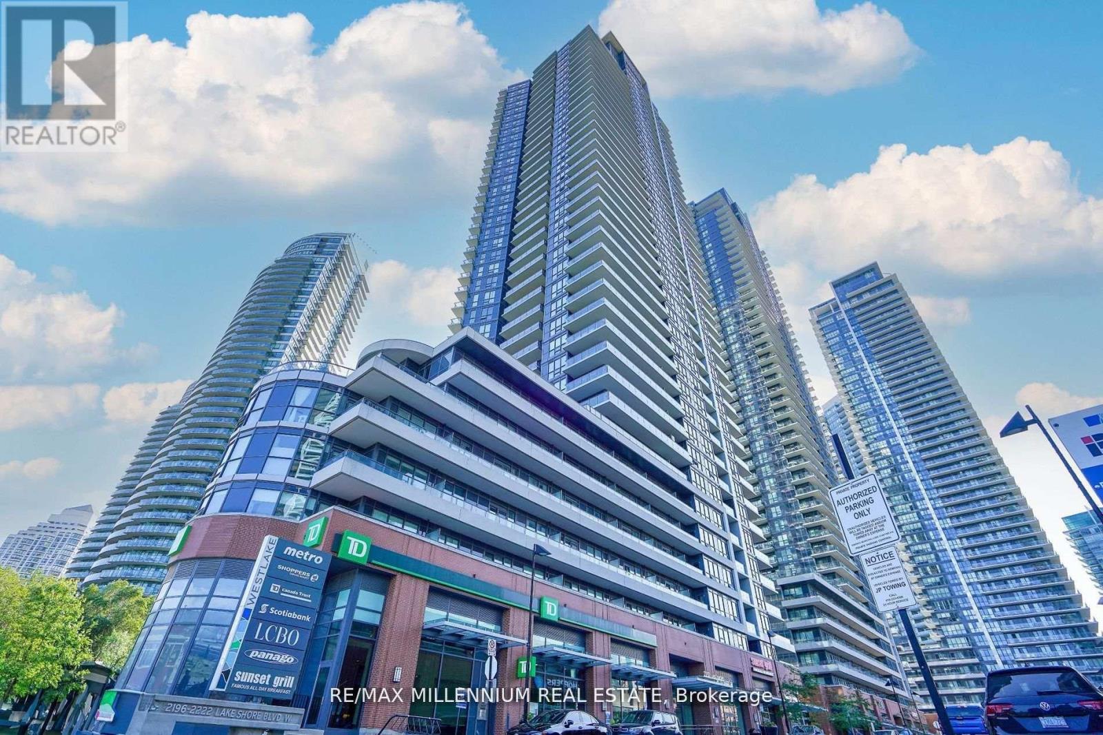3106 - 2212 LAKE SHORE BOULEVARD W, Toronto, Ontario