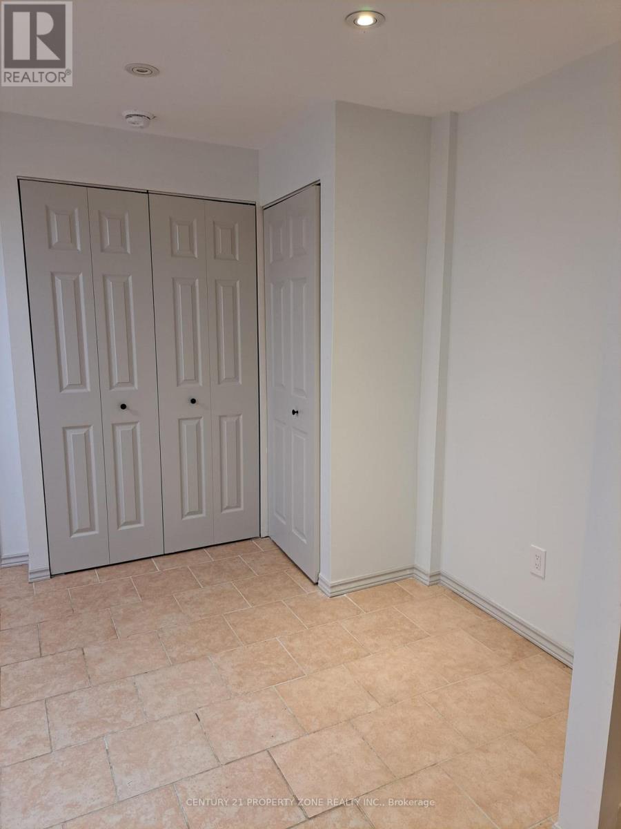 3281 Sunlight Street, Mississauga, Ontario  L5M 0G7 - Photo 1 - W13475664
