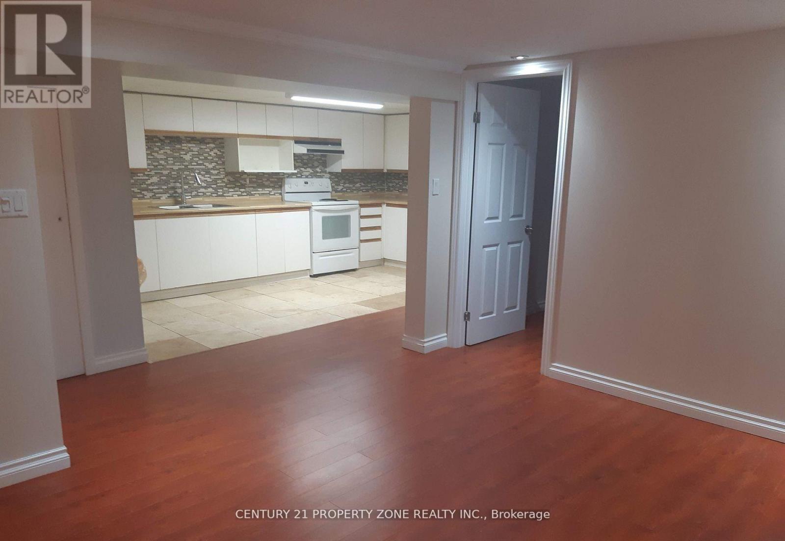 Upper - 164 Earnscliffe Circle, Brampton, Ontario  L6T 2B7 - Photo 1 - W13475604