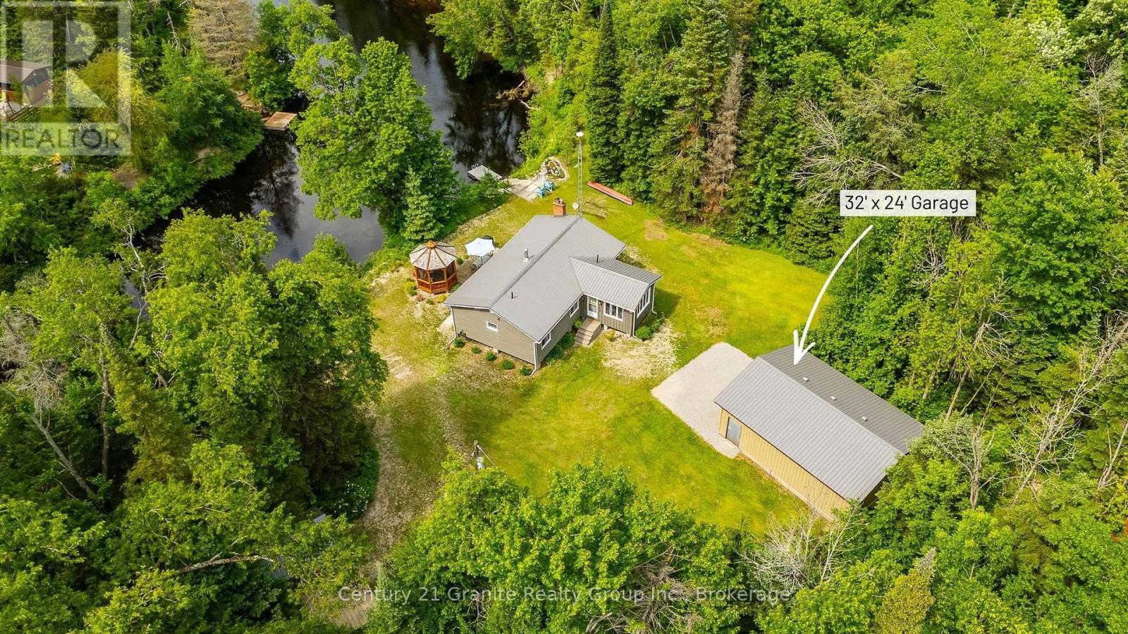 1075 Hobbits Lane, Minden Hills (Snowdon), Ontario  K0M 2A1 - Photo 2 - X13467040