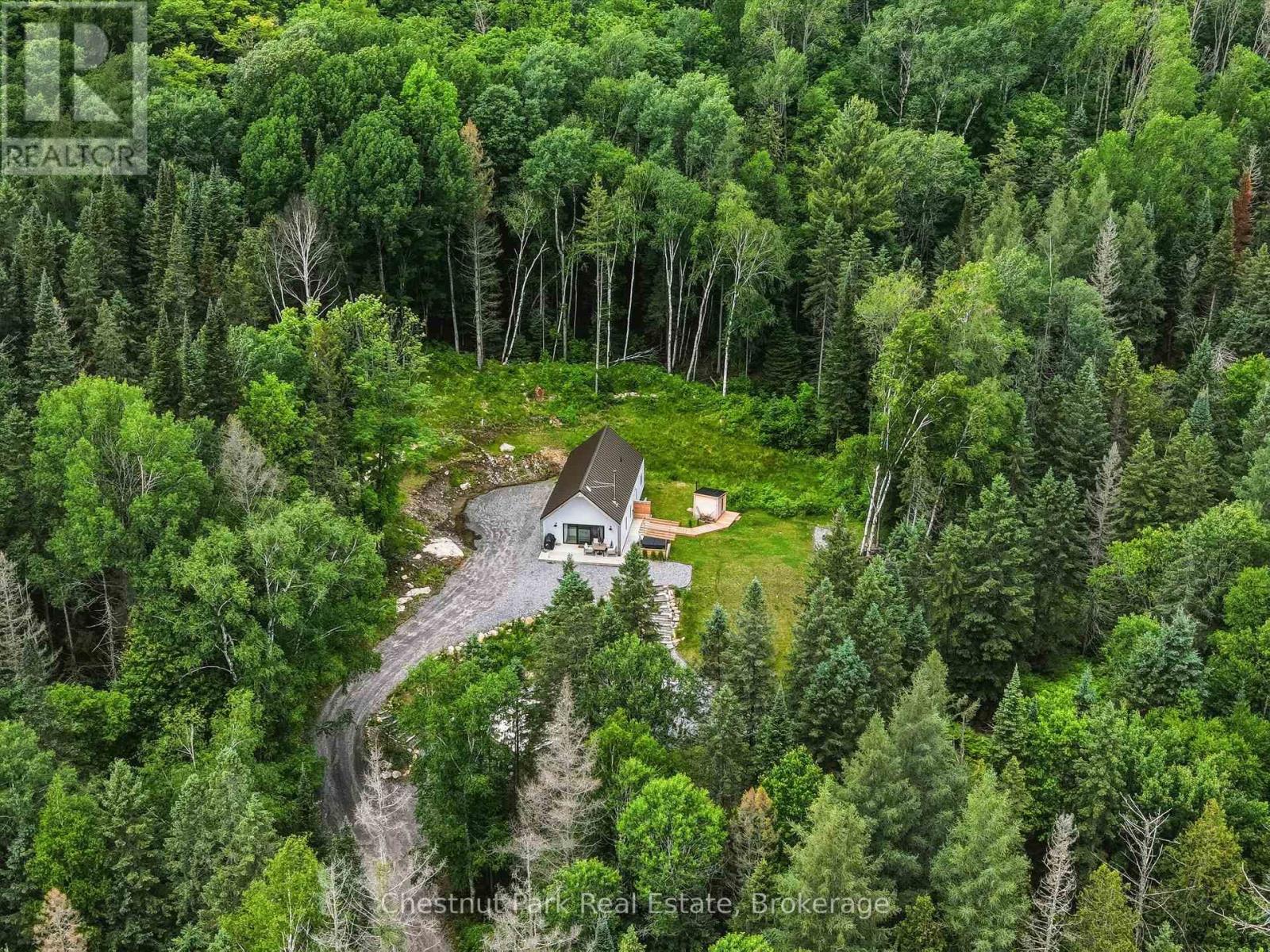 622 FISH LAKE ROAD, Huntsville, Ontario