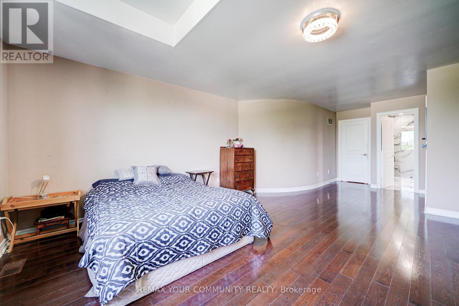 7 Fern Avenue, Richmond Hill, Ontario  L4B 3R7 - Photo 27 - N13439706