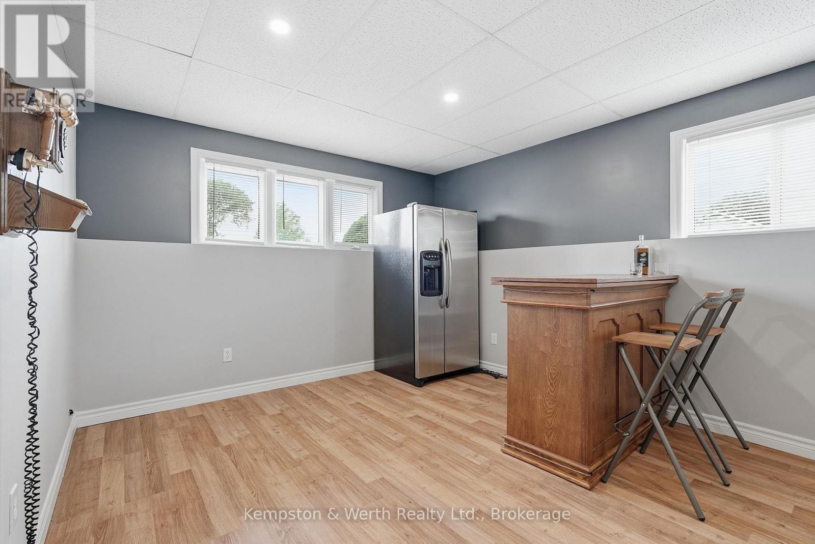 900 Boyd Avenue, North Perth, Ontario  N4W 3V5 - Photo 36 - X13475834