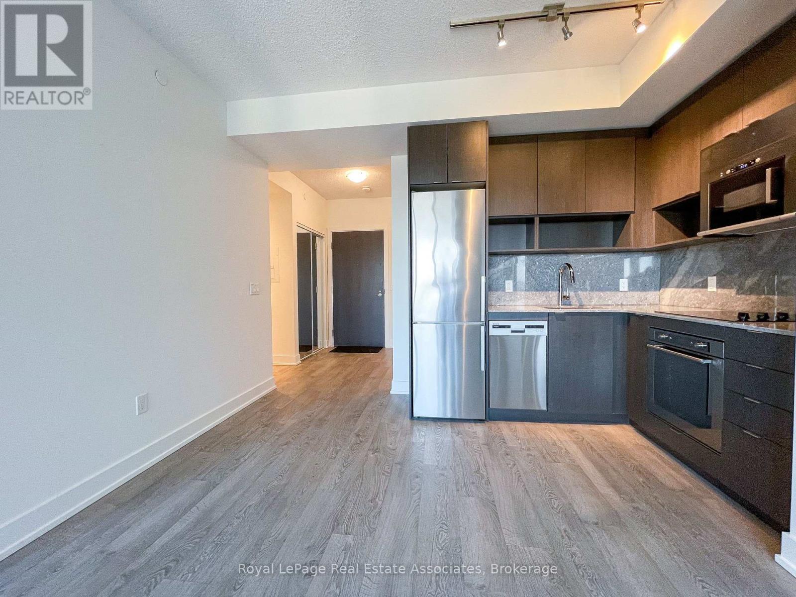 3307 - 7 Mabelle Avenue, Toronto, Ontario  M5T 0C9 - Photo 2 - W13475874