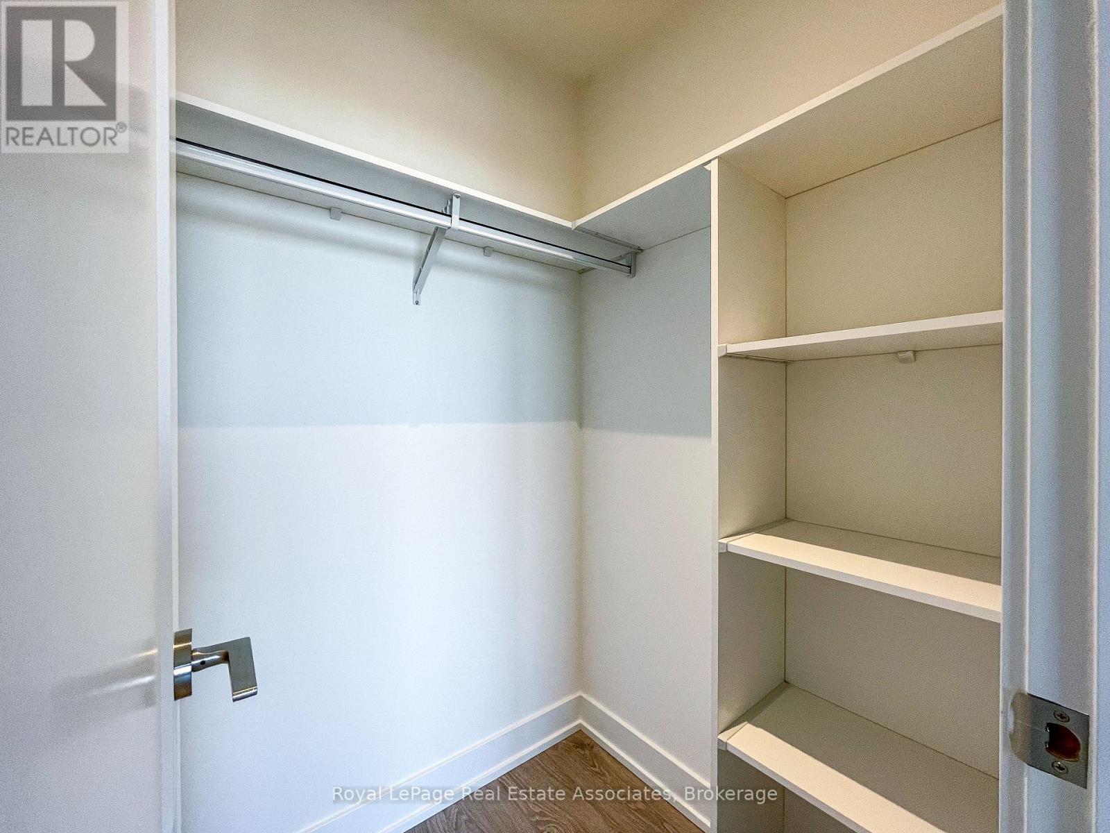 3307 - 7 Mabelle Avenue, Toronto, Ontario  M5T 0C9 - Photo 6 - W13475874