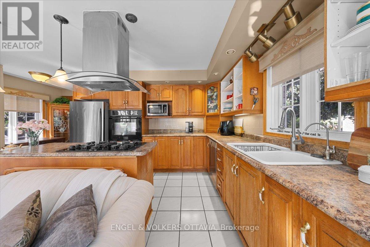 528 St Lawrence Street, North Dundas, Ontario  K0C 2K0 - Photo 6 - X13476510