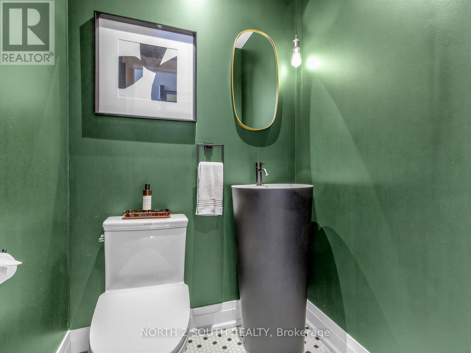 68 Hounslow Heath Road, Toronto, Ontario  M6N 1G8 - Photo 20 - W13475964