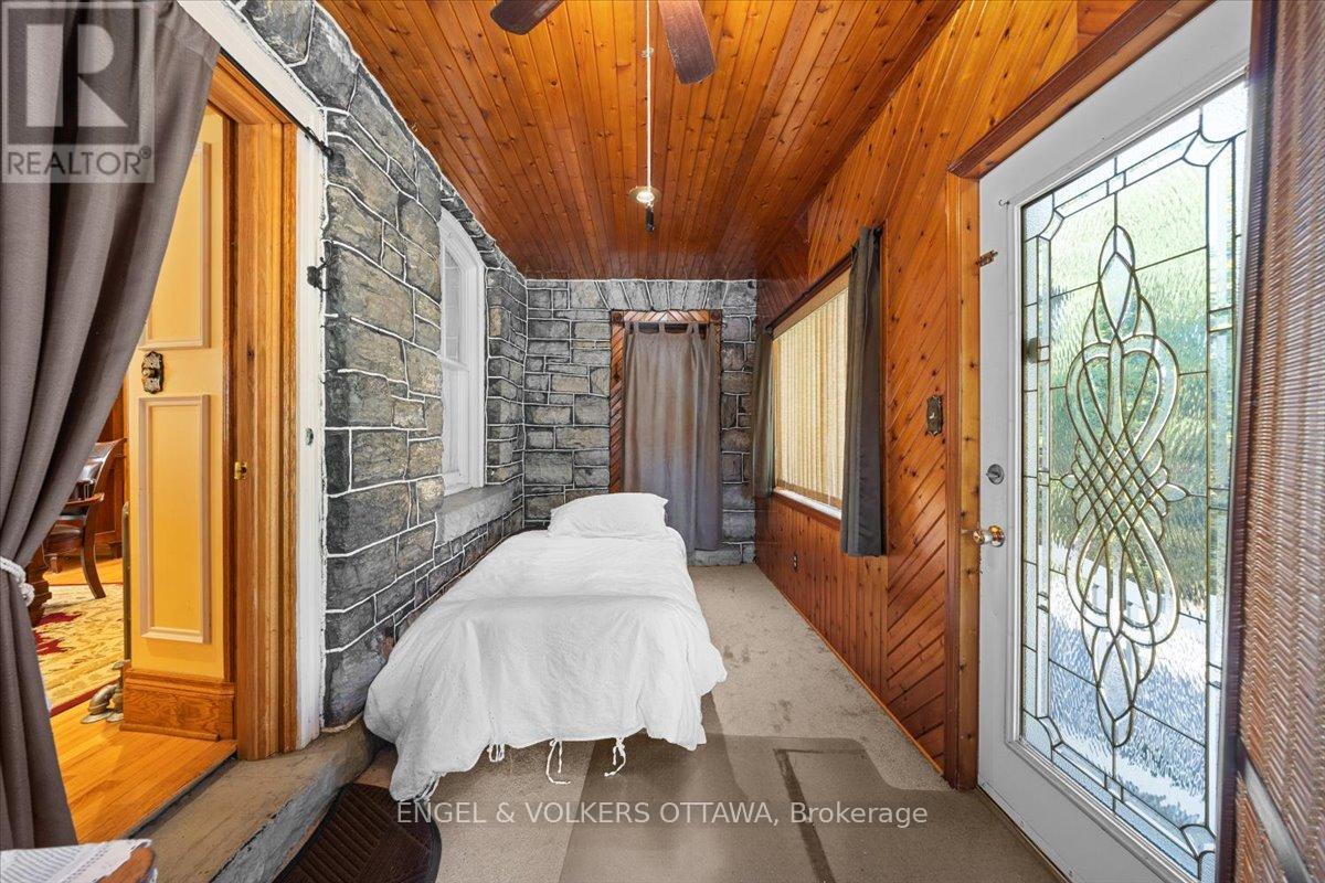 528 St Lawrence Street, North Dundas, Ontario  K0C 2K0 - Photo 15 - X13476510