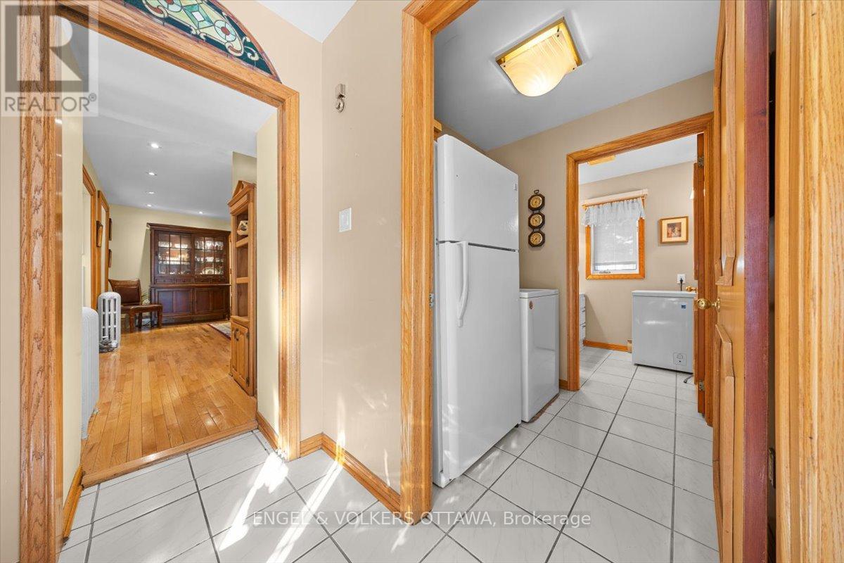 528 St Lawrence Street, North Dundas, Ontario  K0C 2K0 - Photo 38 - X13476510