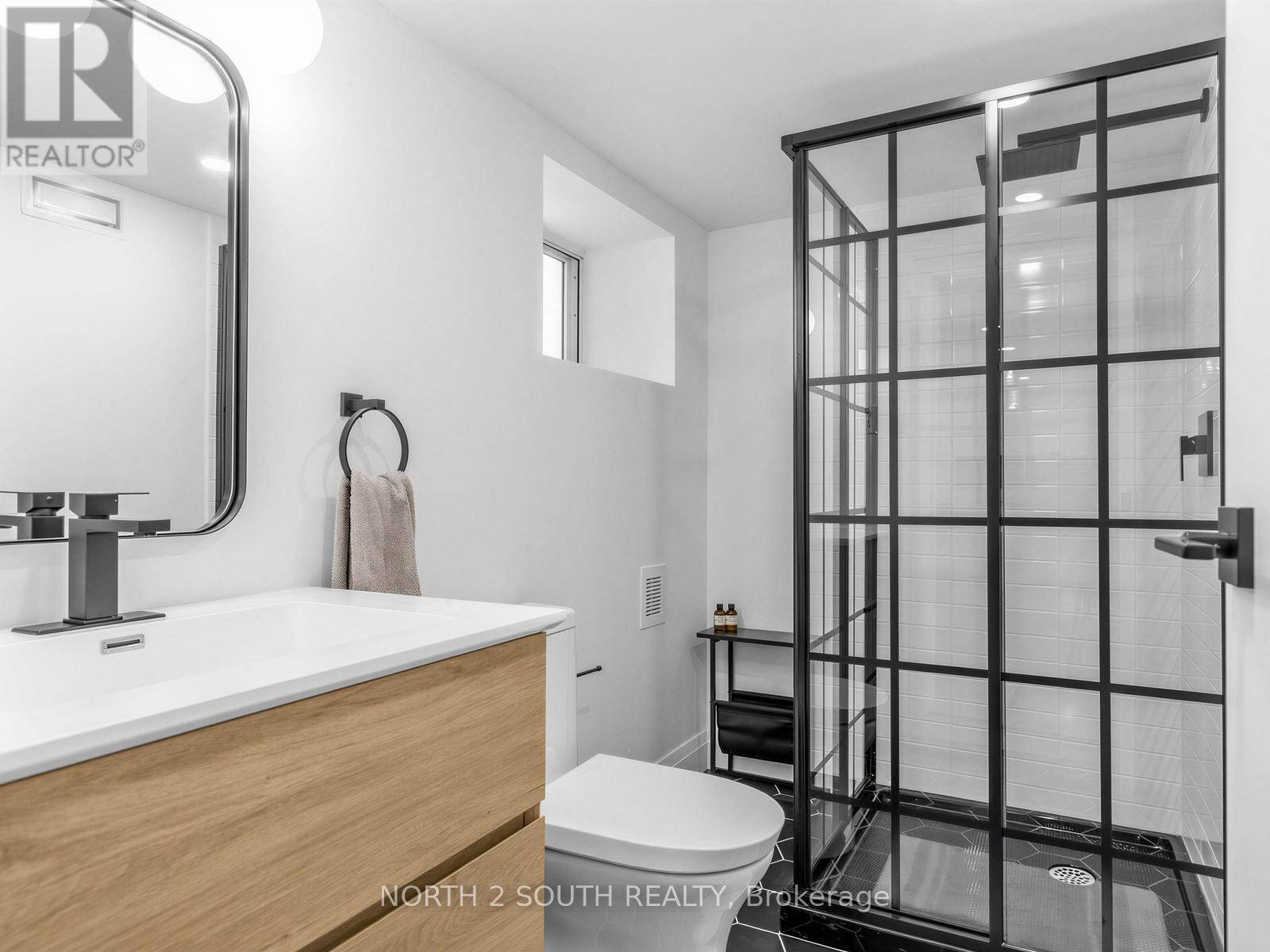 68 Hounslow Heath Road, Toronto, Ontario  M6N 1G8 - Photo 30 - W13475964