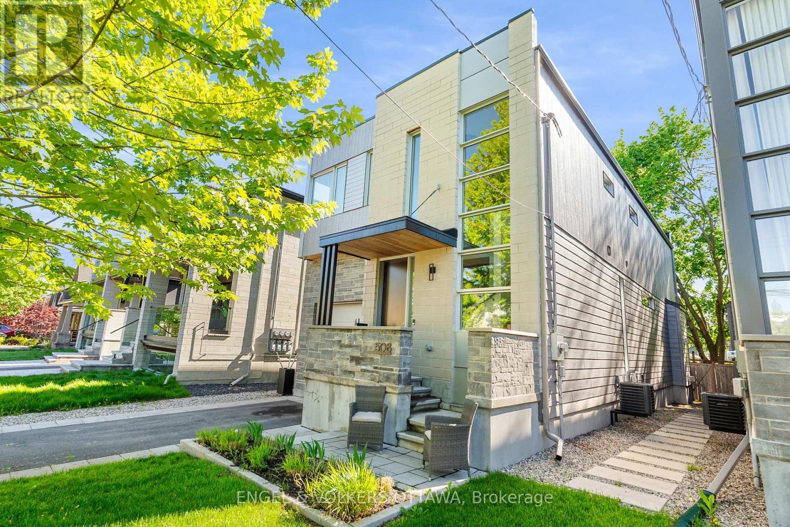 508 Roosevelt Avenue, Ottawa, Ontario  K2A 1Z8 - Photo 2 - X13476506
