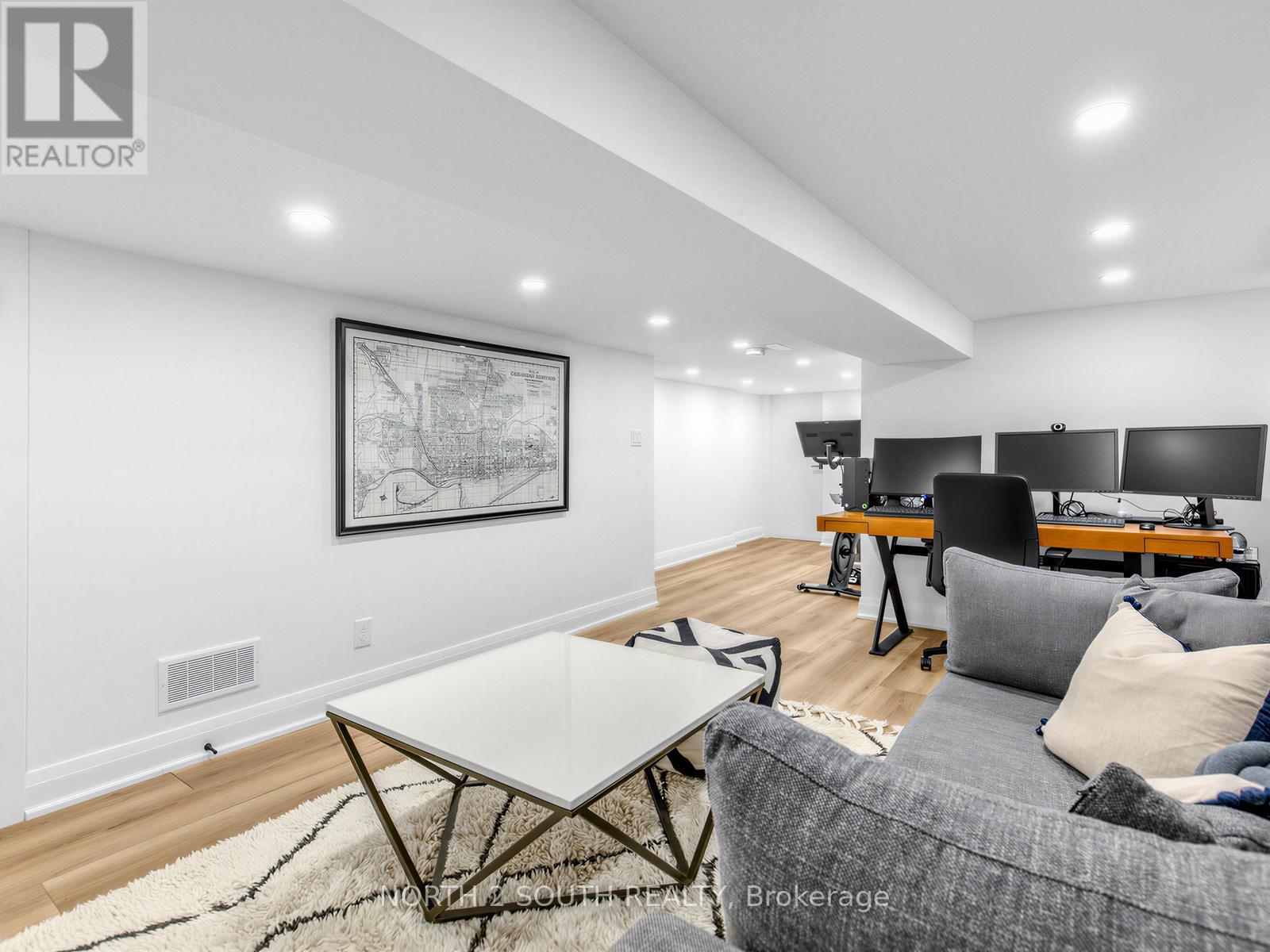 68 Hounslow Heath Road, Toronto, Ontario  M6N 1G8 - Photo 32 - W13475964