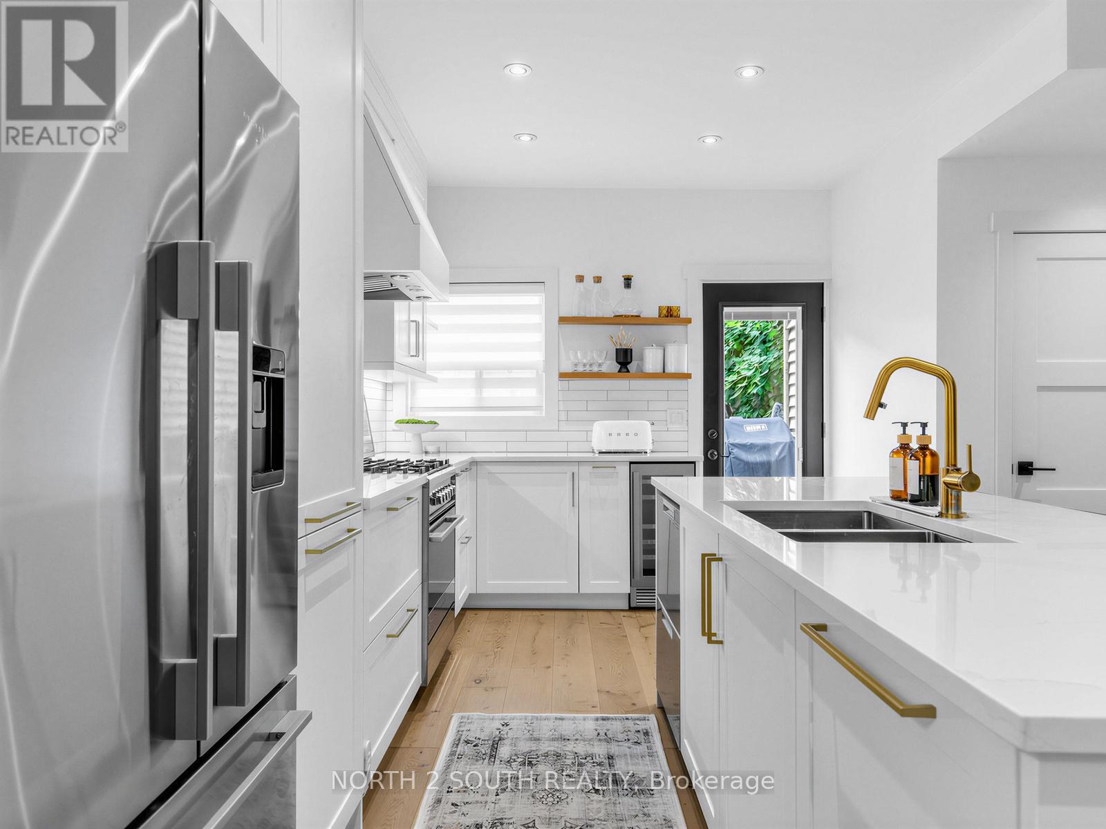68 Hounslow Heath Road, Toronto, Ontario  M6N 1G8 - Photo 14 - W13475964