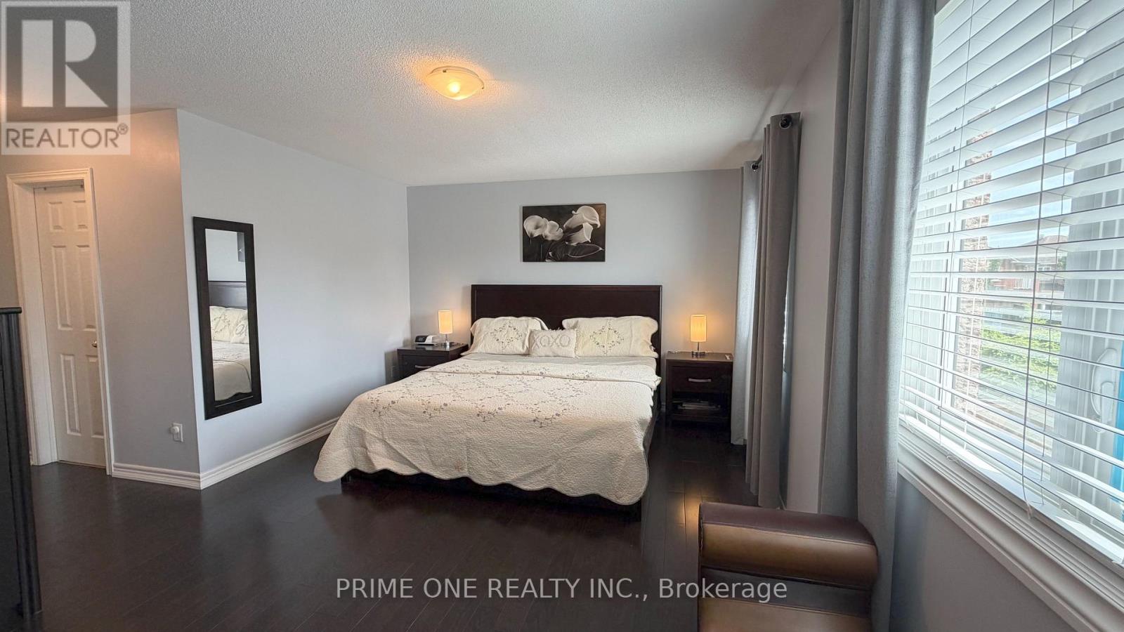 7124 Village Walk, Mississauga, Ontario  L5W 1X4 - Photo 22 - W13475996