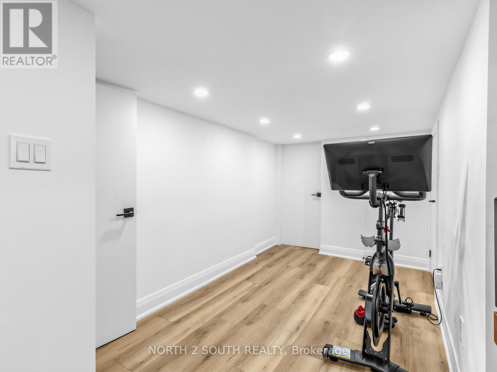 68 Hounslow Heath Road, Toronto, Ontario  M6N 1G8 - Photo 34 - W13475964