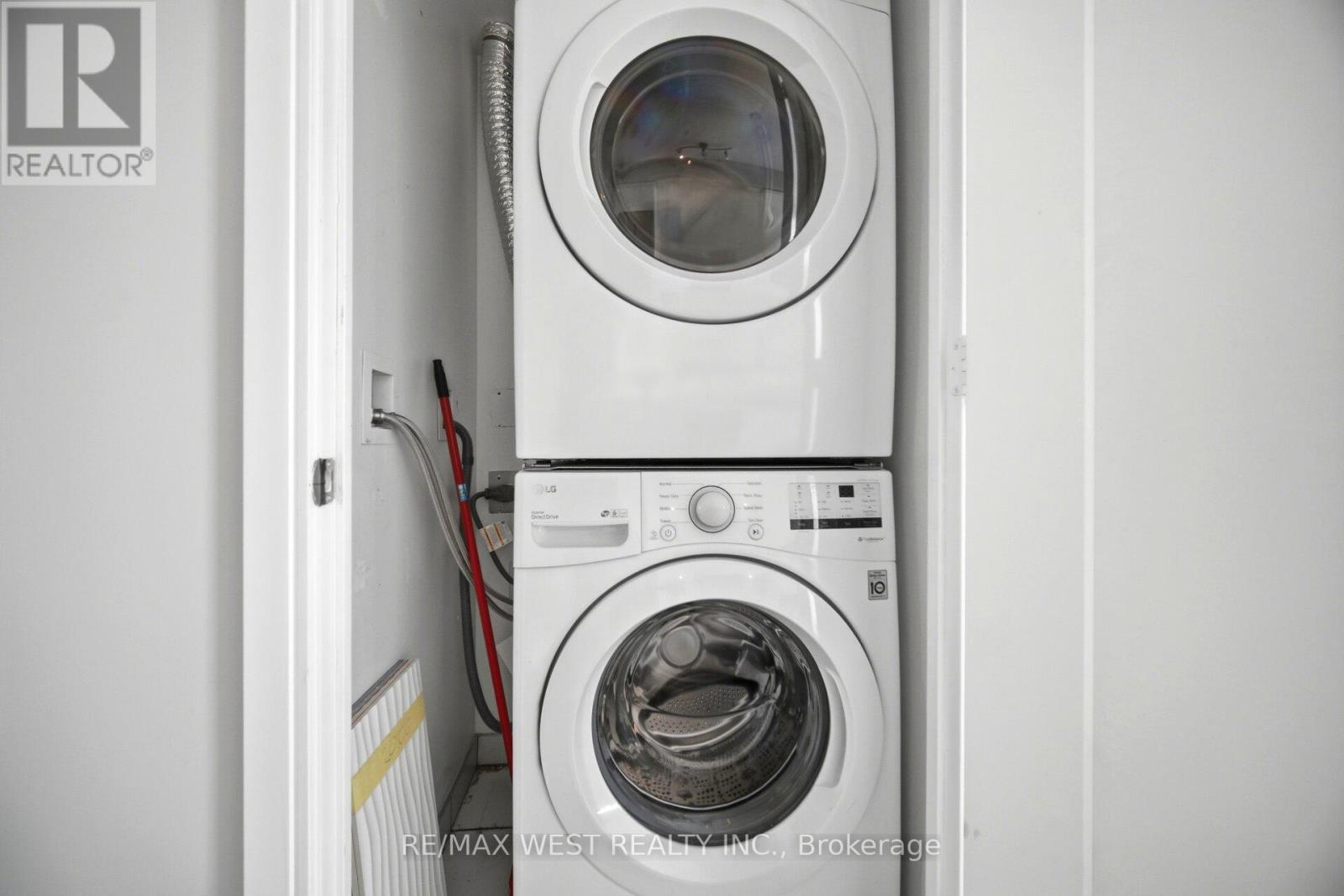 2006 - 70 Annie Craig Drive S, Toronto, Ontario  M8V 0G2 - Photo 16 - W13475986