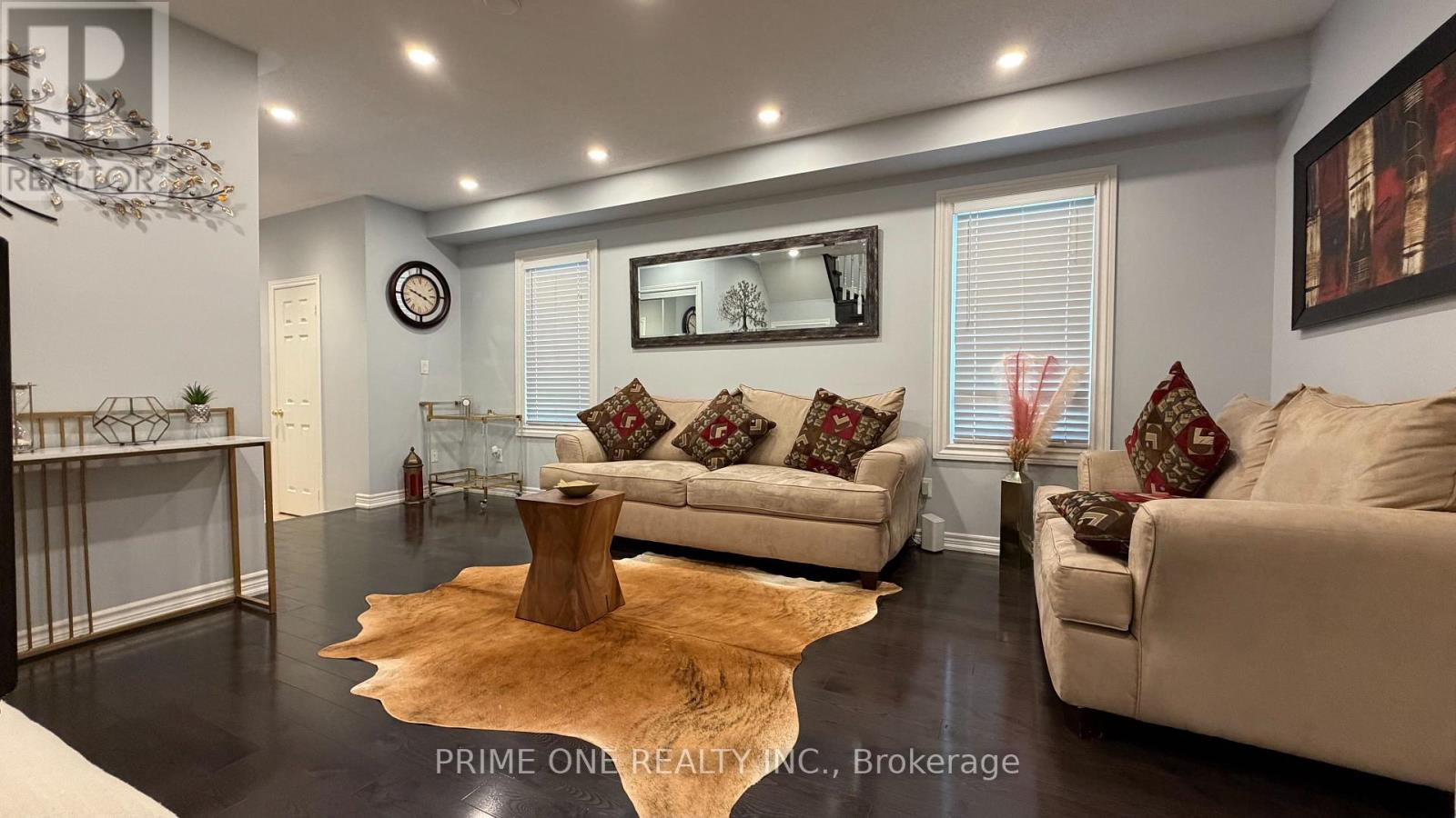 7124 Village Walk, Mississauga, Ontario  L5W 1X4 - Photo 7 - W13475996