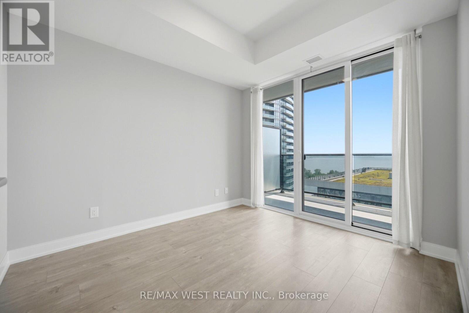 2006 - 70 Annie Craig Drive S, Toronto, Ontario  M8V 0G2 - Photo 17 - W13475986