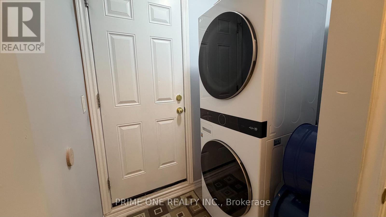 7124 Village Walk, Mississauga, Ontario  L5W 1X4 - Photo 17 - W13475996
