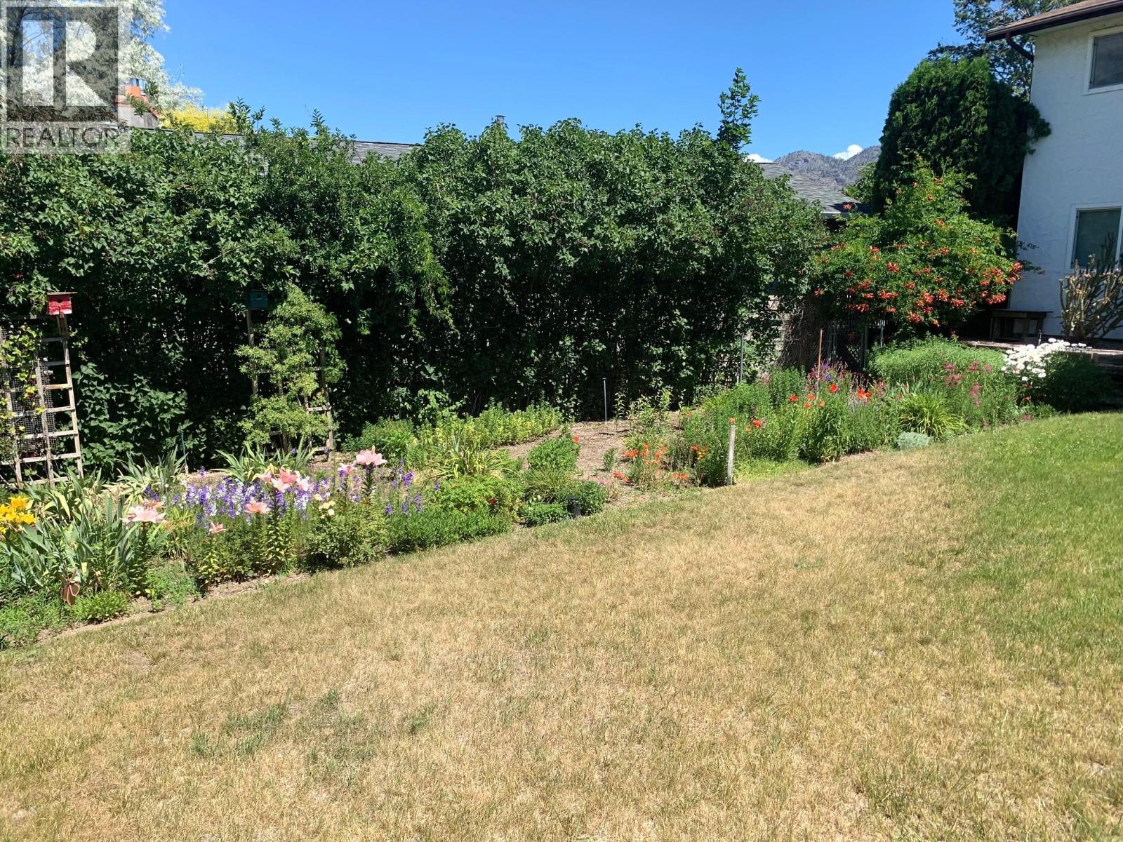 5 Dogwood Place, Osoyoos, British Columbia  V0H 1V0 - Photo 30 - 10377032