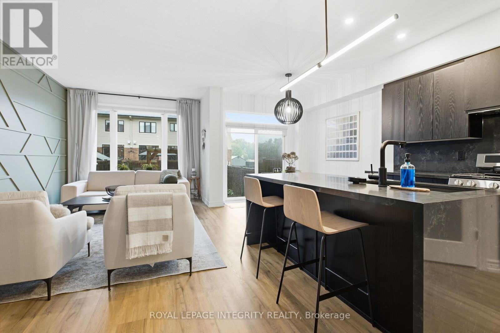 246 Cooks Mill Crescent, Ottawa, Ontario  K1V 2N1 - Photo 7 - X13476808