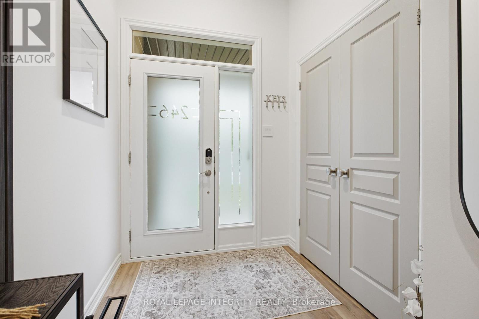 246 Cooks Mill Crescent, Ottawa, Ontario  K1V 2N1 - Photo 4 - X13476808