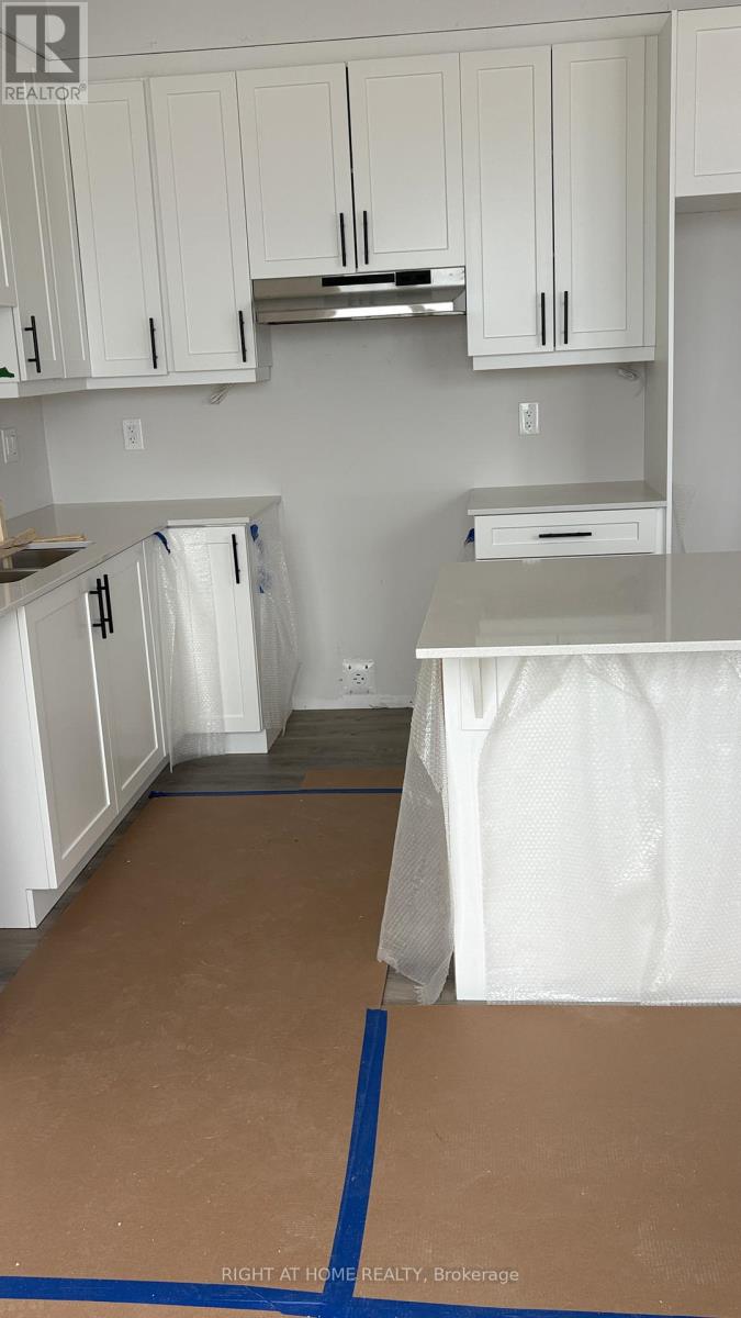 747 Haflinger Row, Ottawa, Ontario K0A 2Z0 - Photo 3 - X13476970