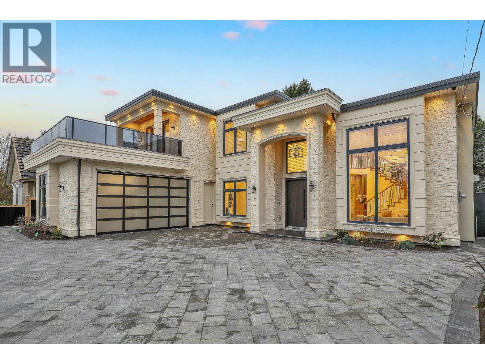 5891 Riverdale Drive, Richmond, British Columbia  V7C 2E4 - Photo 2 - R3138528