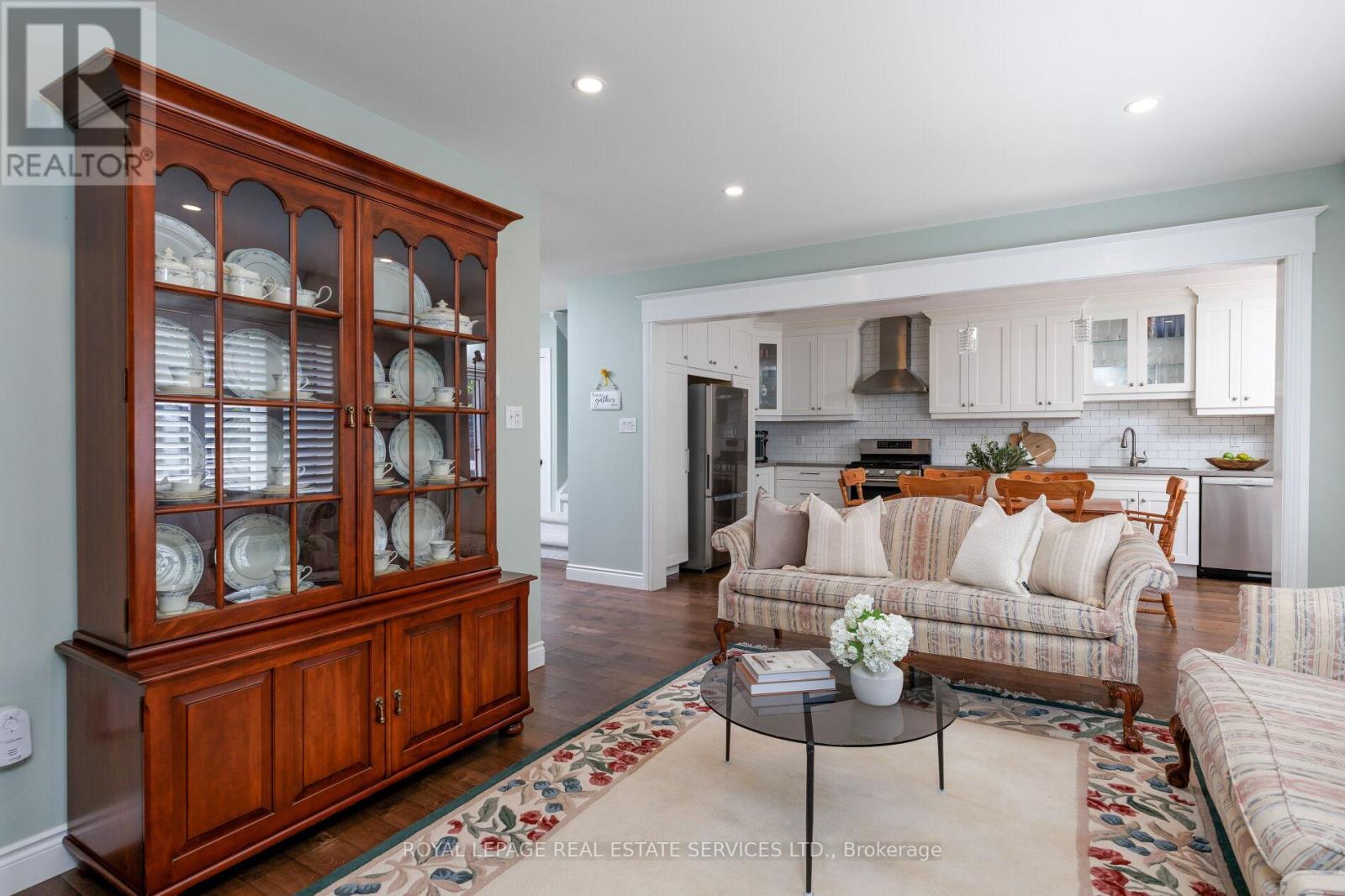 2140 Stillmeadow Road, Oakville, Ontario  L6M 3R1 - Photo 9 - W13476208