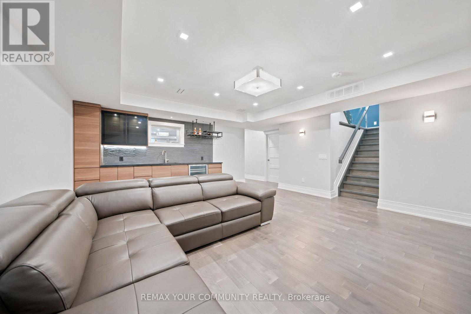 59 Cynthia Road, Toronto, Ontario  M6N 2P8 - Photo 37 - W13476376