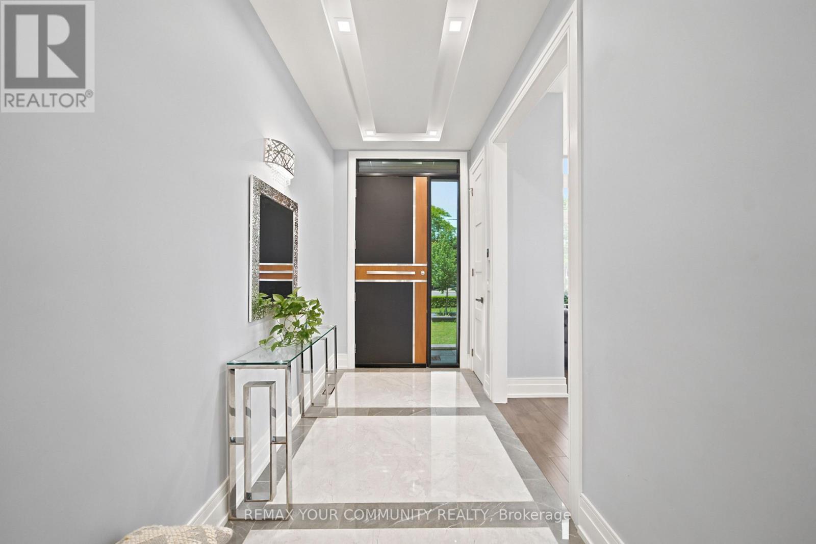 59 Cynthia Road, Toronto, Ontario  M6N 2P8 - Photo 4 - W13476376