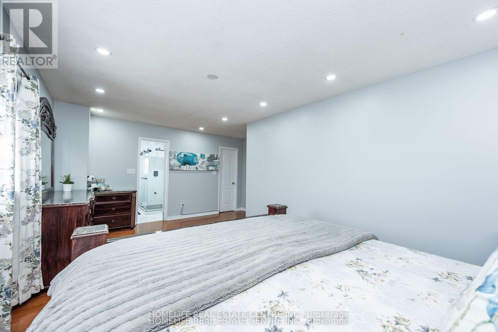 108 Fairhill Avenue, Brampton, Ontario  L7A 2H5 - Photo 23 - W13476608