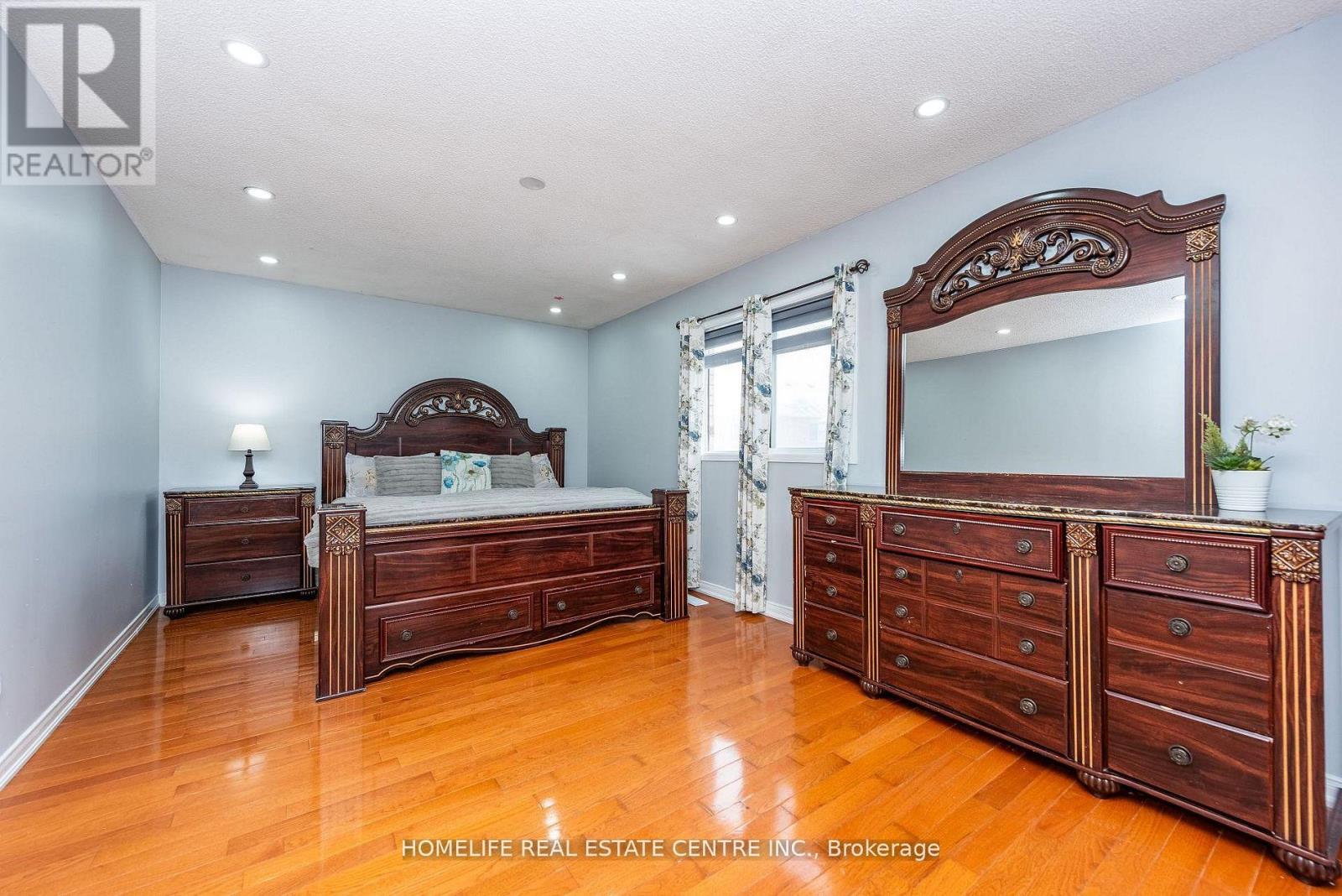 108 Fairhill Avenue, Brampton, Ontario  L7A 2H5 - Photo 18 - W13476608