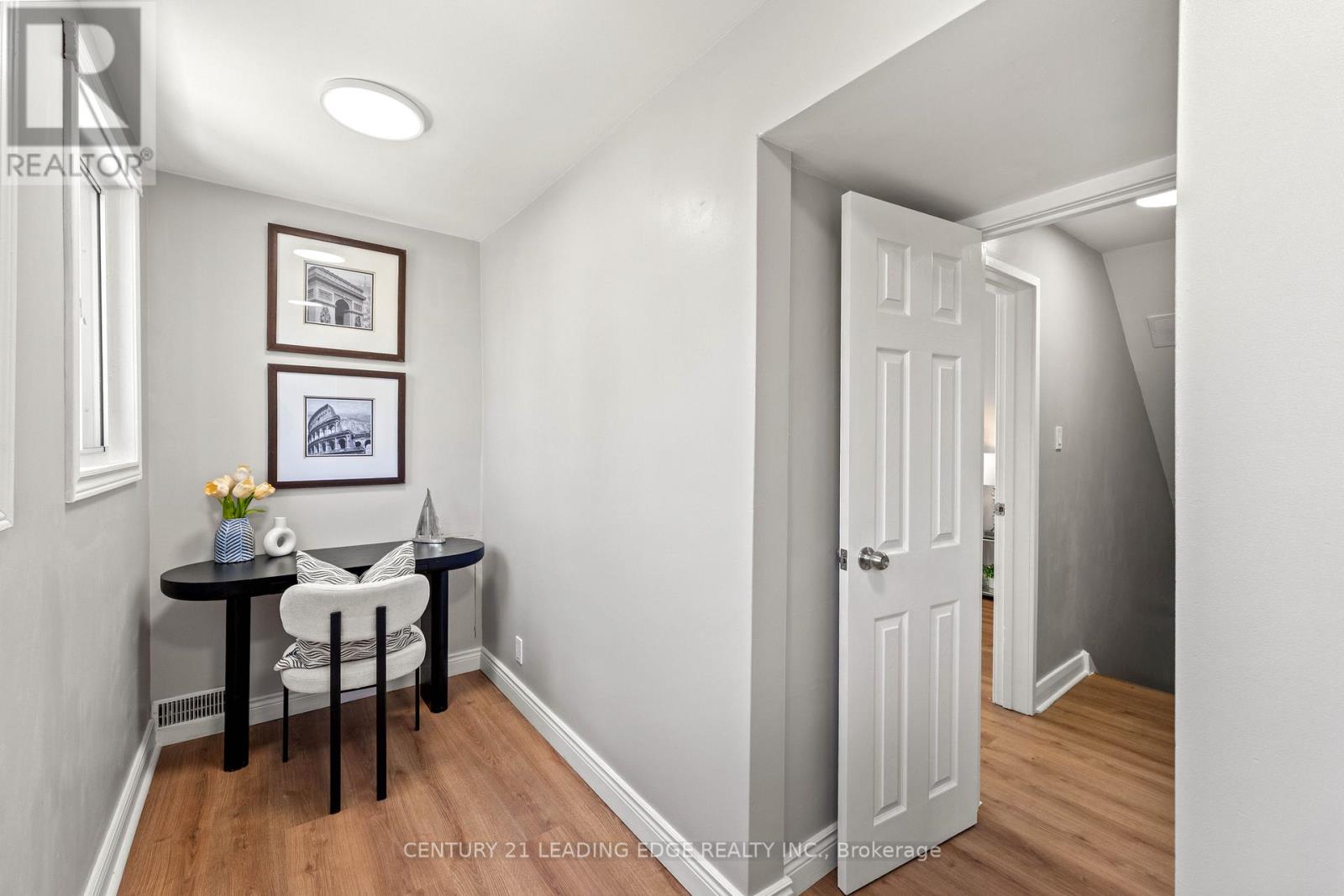 27 Chilcot Avenue, Toronto, Ontario  M9W 1T9 - Photo 36 - W13476576