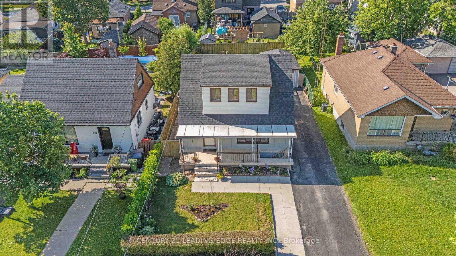 27 Chilcot Avenue, Toronto, Ontario  M9W 1T9 - Photo 2 - W13476576
