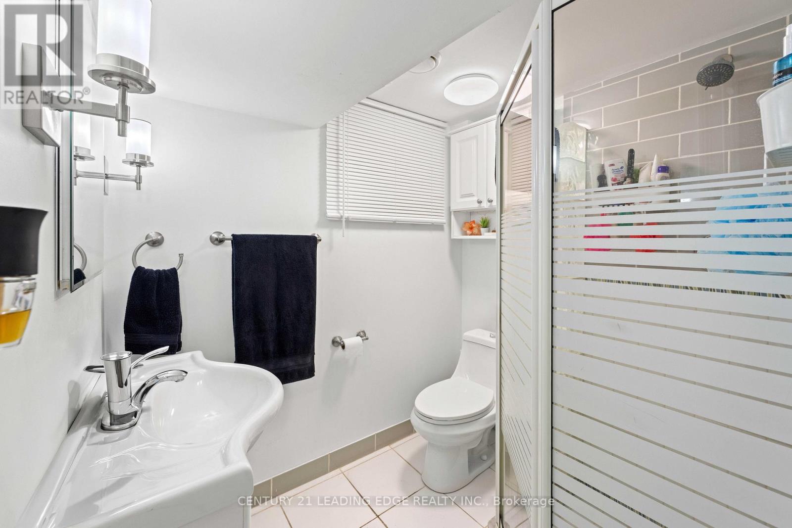 27 Chilcot Avenue, Toronto, Ontario  M9W 1T9 - Photo 44 - W13476576