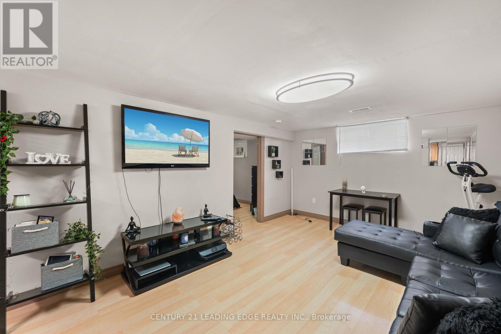 27 Chilcot Avenue, Toronto, Ontario  M9W 1T9 - Photo 41 - W13476576