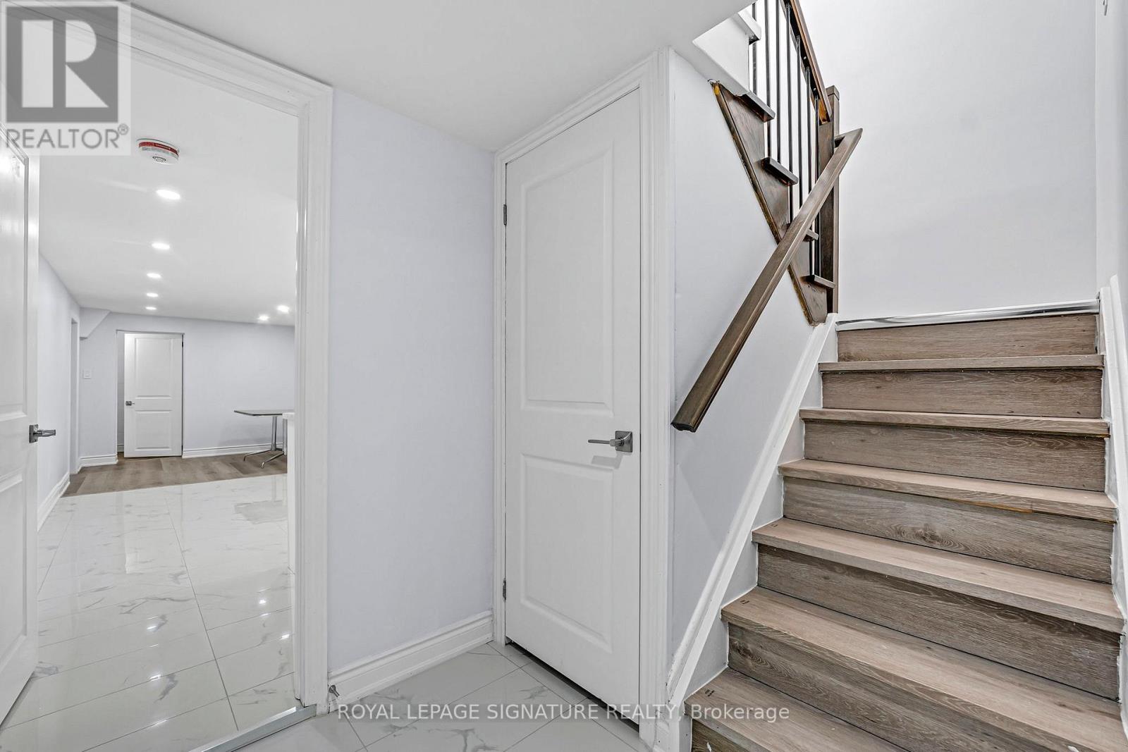 3263 Morning Star Drive, Mississauga, Ontario  L4T 1X6 - Photo 27 - W13476628