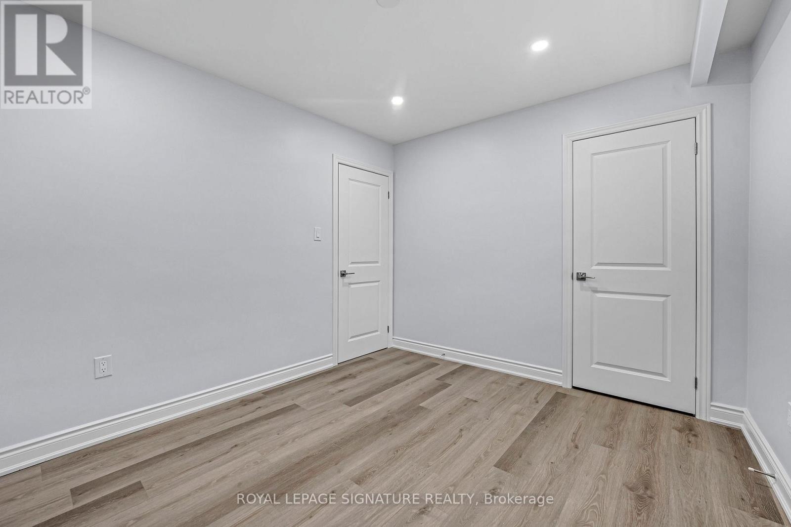 3263 Morning Star Drive, Mississauga, Ontario  L4T 1X6 - Photo 18 - W13476628