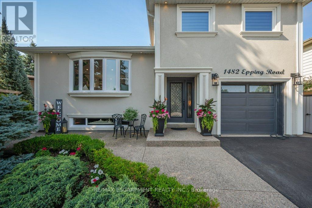 1482 Epping Road, Burlington, Ontario  L7M 1P4 - Photo 4 - W13476648