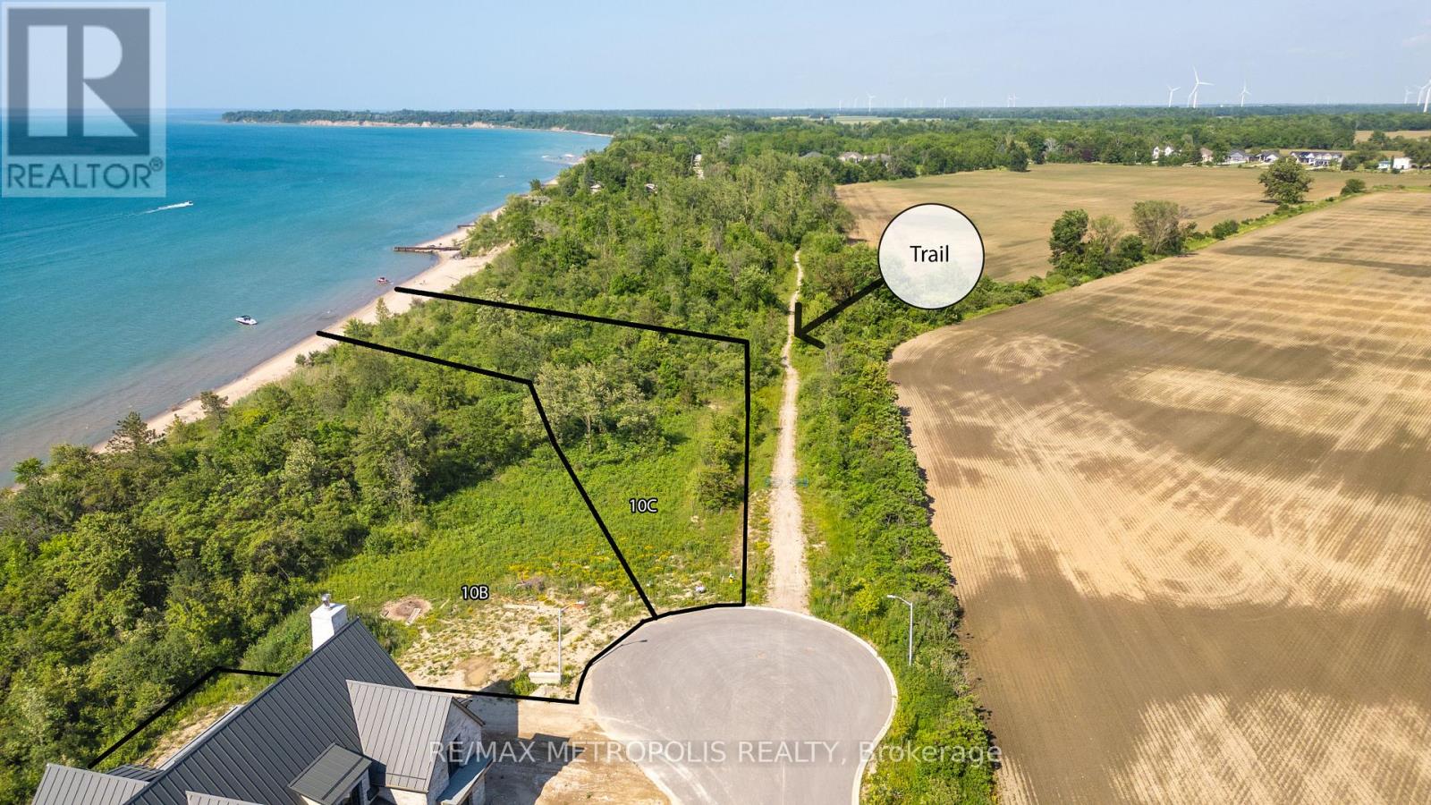 7081 Blue Coast Heights, Plympton-Wyoming, Ontario  N0N 1E0 - Photo 40 - X12813752