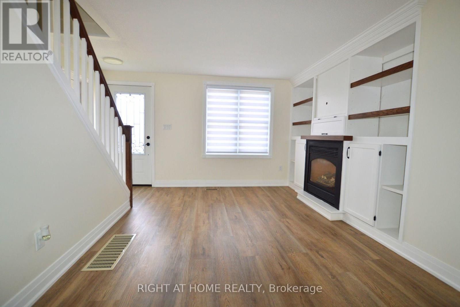 62 Charles Street, Milton, Ontario  L9T 2G7 - Photo 7 - W13476840