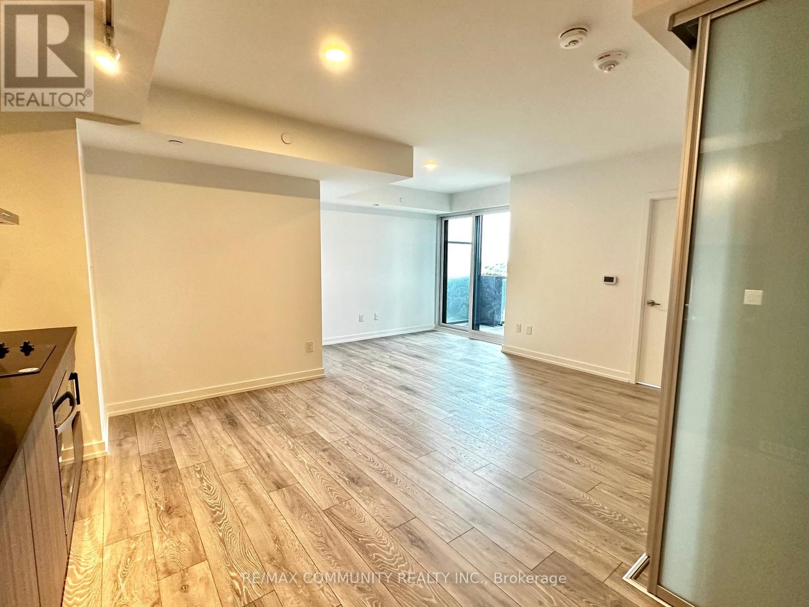 705 - 1100 Sheppard Avenue W, Toronto, Ontario  M3A 0G8 - Photo 3 - W13476784