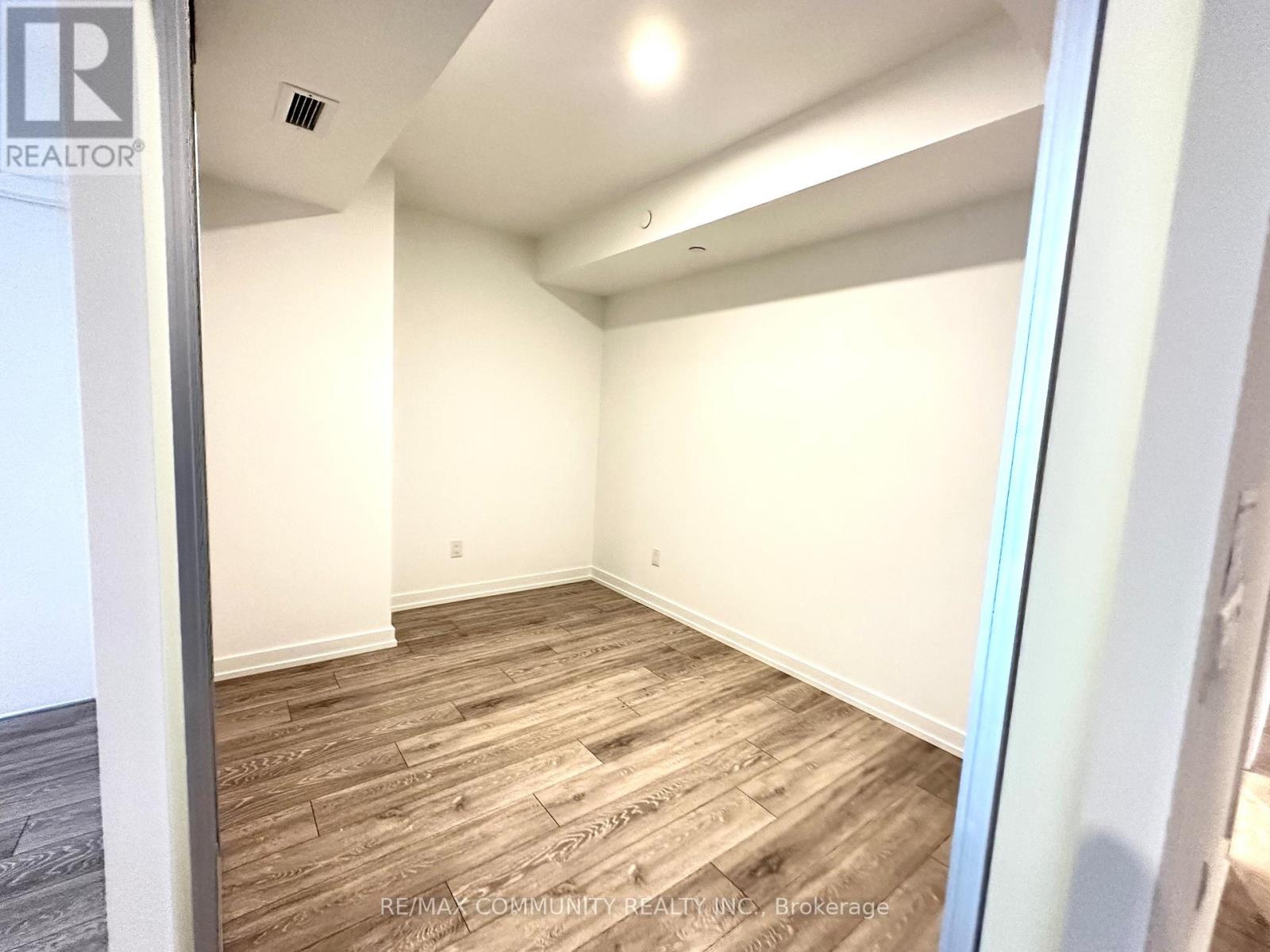 705 - 1100 Sheppard Avenue W, Toronto, Ontario  M3A 0G8 - Photo 7 - W13476784