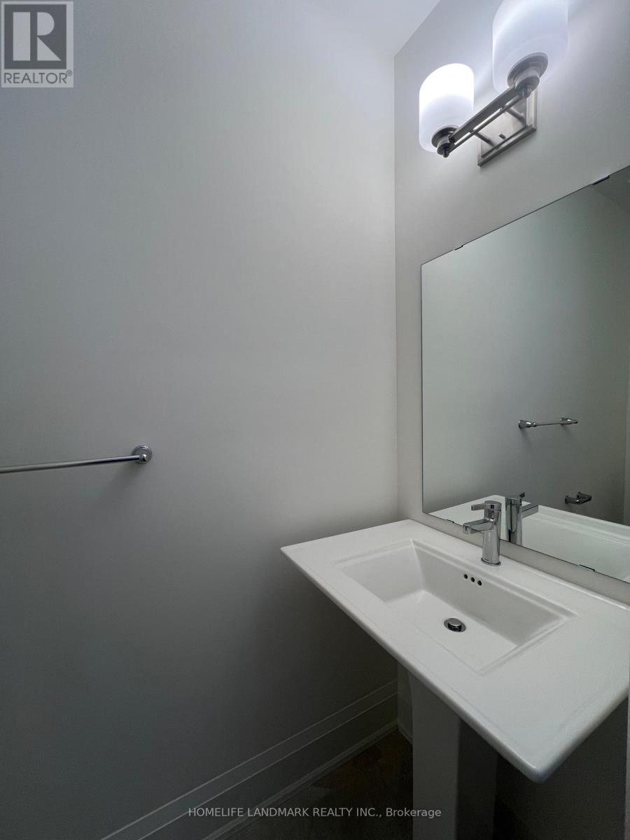 3329 Azam Way, Oakville, Ontario  L6M 5S3 - Photo 15 - W13476752