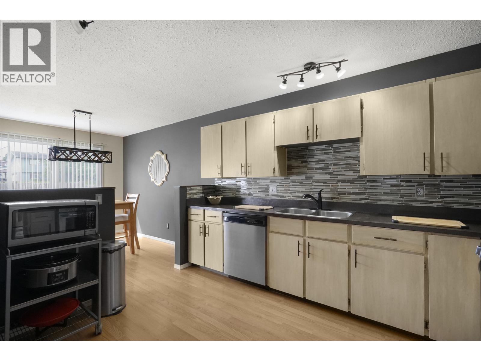 45 Hallman Street, Kitimat, British Columbia  V8C 2P9 - Photo 10 - R3138596