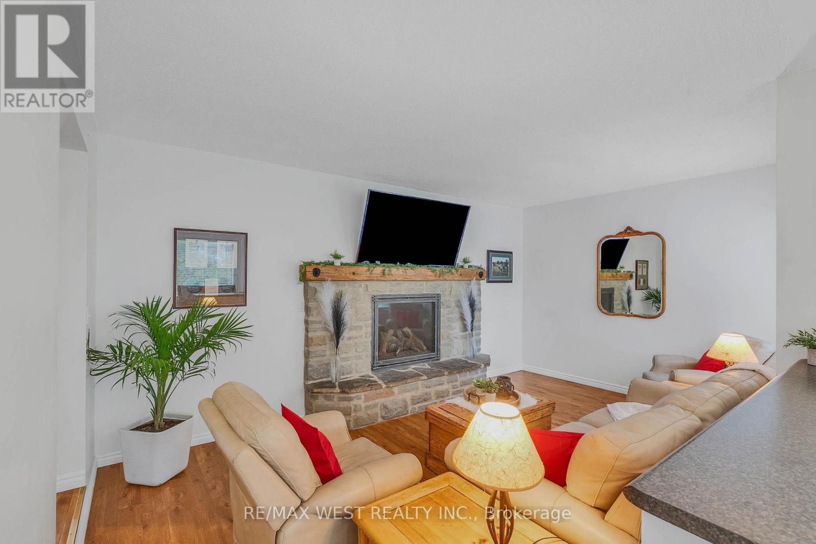 203 Elizabeth Crescent, Centre Wellington, Ontario  N1M 3N2 - Photo 11 - X13473736