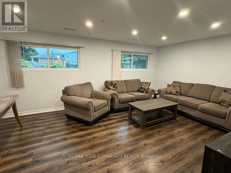 3237 Corry Crescent S, Niagara Falls, Ontario  L2G 7G2 - Photo 2 - X13467430