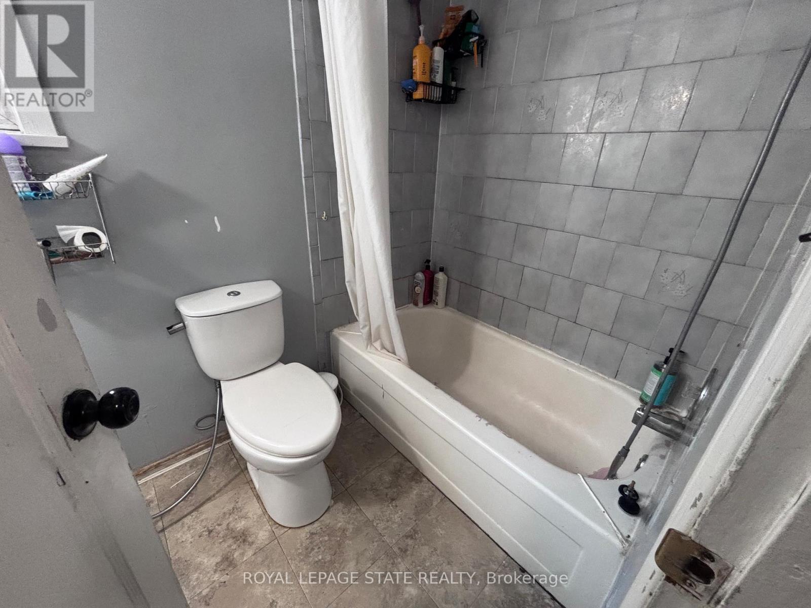 6413 Monroe Street, Niagara Falls, Ontario  L2G 2G9 - Photo 8 - X13475504
